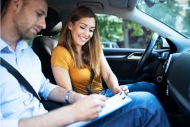 Curso de Conducción Automóvil: Aprende a Conducir de Manera Práctica y Segura